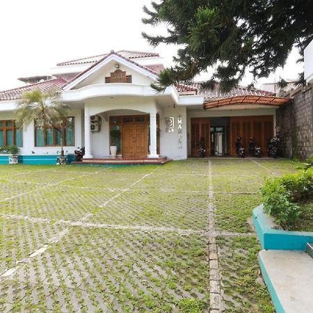 Hotel Reddoorz Syariah Near Alun Alun Magelang Bayeman Exteriér fotografie