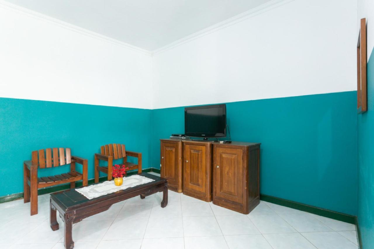 Hotel Reddoorz Syariah Near Alun Alun Magelang Bayeman Exteriér fotografie