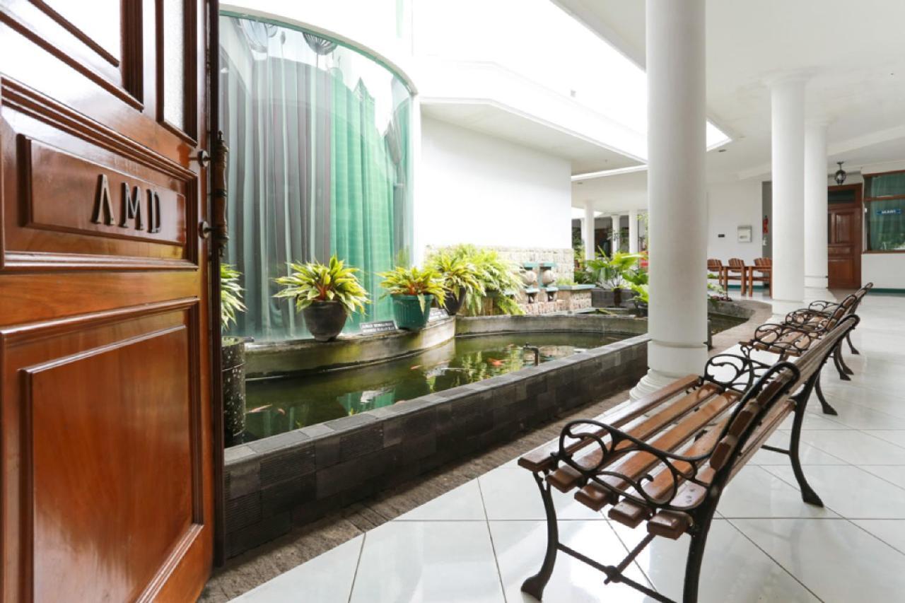 Hotel Reddoorz Syariah Near Alun Alun Magelang Bayeman Exteriér fotografie