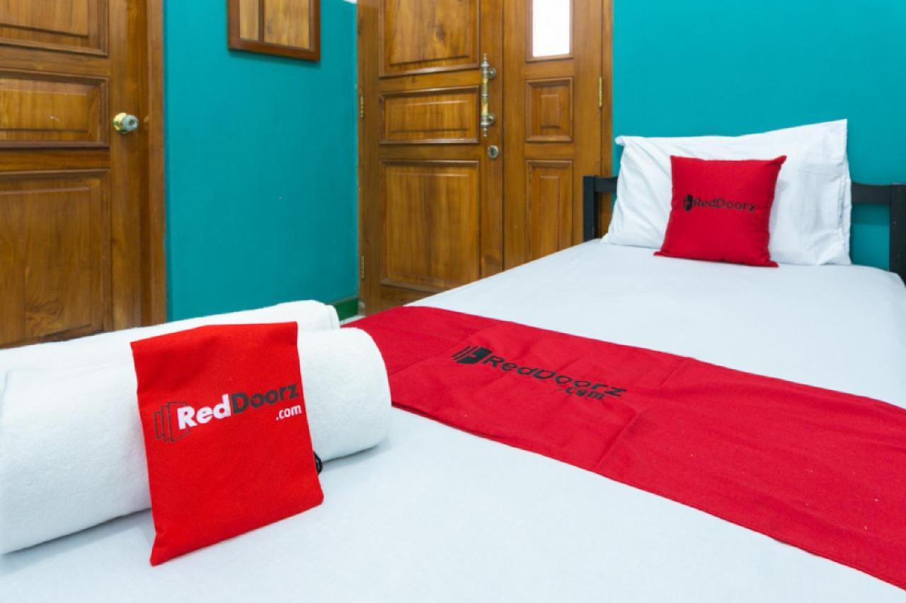 Hotel Reddoorz Syariah Near Alun Alun Magelang Bayeman Exteriér fotografie
