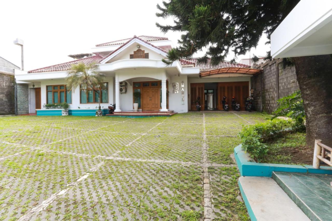 Hotel Reddoorz Syariah Near Alun Alun Magelang Bayeman Exteriér fotografie