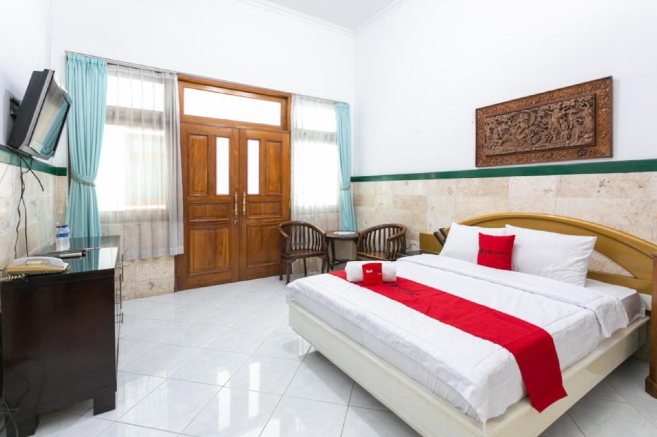 Hotel Reddoorz Syariah Near Alun Alun Magelang Bayeman Exteriér fotografie